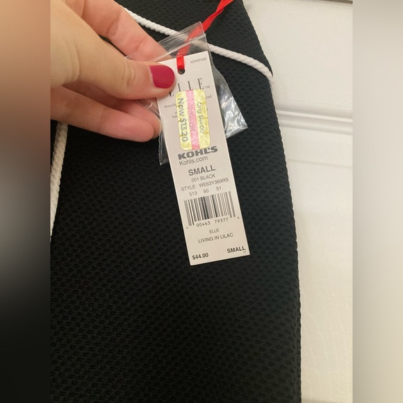 Elle black and white mini skirt with tags! - Picture 2 of 5